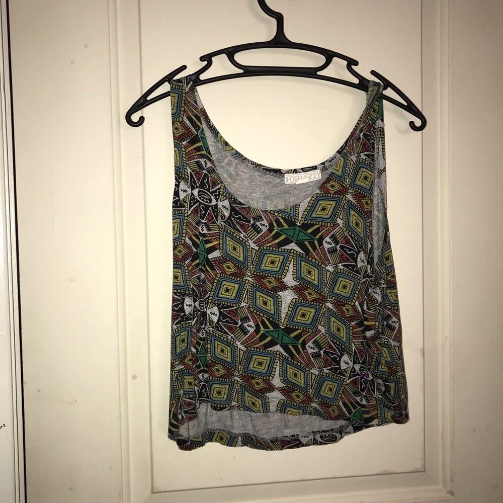 Geometric tank